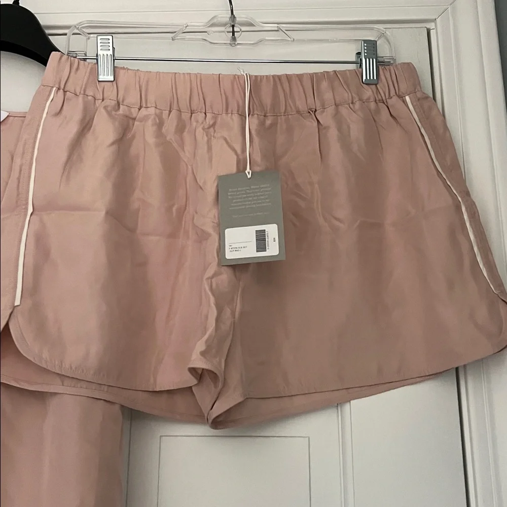 Everlane Silk Pajama Set - NEW WITH TAGS - Picture 4 of 4